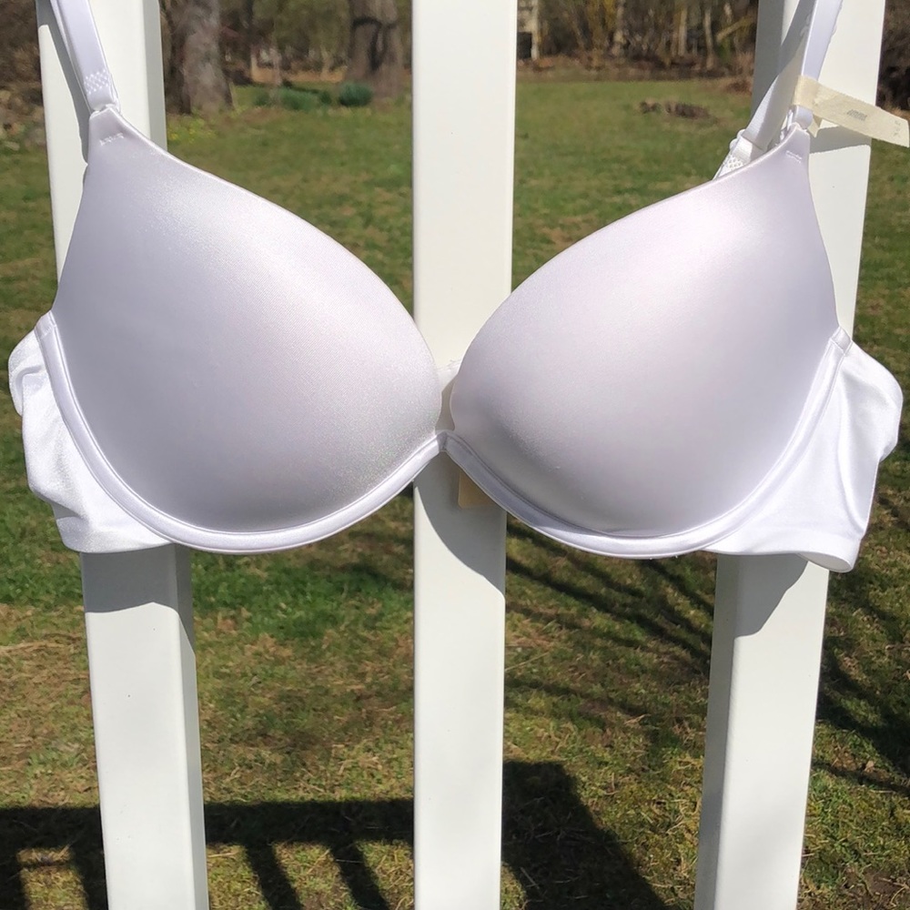 Brand New, White Aerie Emma bra!